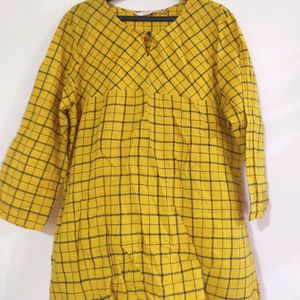 Short Kurti / Top