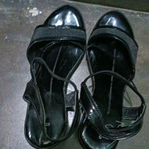 Black Colour Hell Sandal