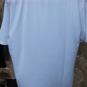 Lacoste Tshirt M Size