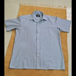 Men' Half Sleeves Formal Shirt