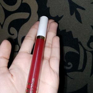 Myglamm liquid matte lipstick