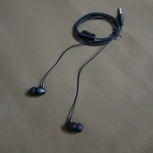 Earphone New Wired