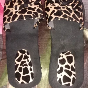 Black Printed Slippers