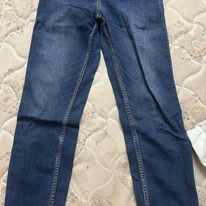 Finished Look Jeans