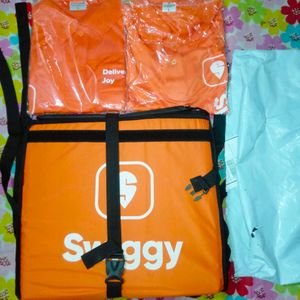 Swiggy Delivery Bag & 2 Tshirt Kit😍🔥