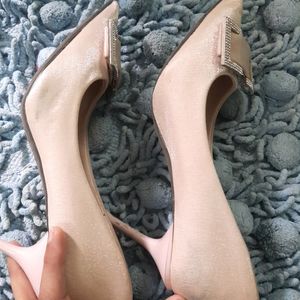 Light Pink Beautiful Heels 😍