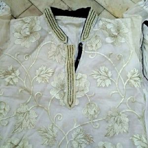 Very Beautiful Emboidery Kurti With Dupatta