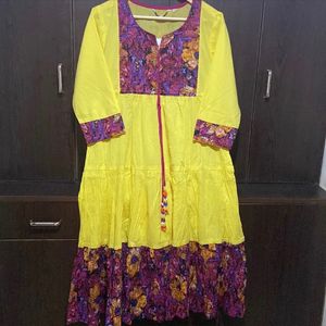 Rain & Rainbow (New with Tag)Lemon yellow Crinkle Tiered Kurta, Size(xl)bust-40”, Waist 36, Length 43”, Fabric Is Cotton