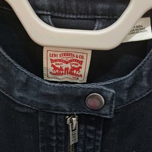 M Size Levi's Jacket