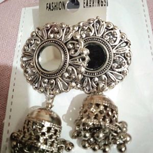 4 Beautiful Earings Combo