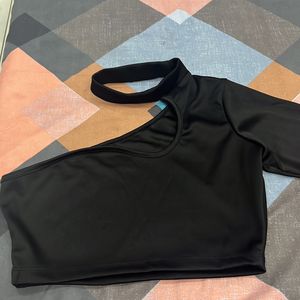 Women One Arm Black Crop Top