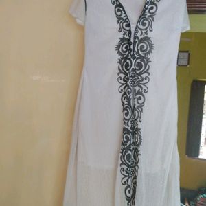 Georgette Short Sleeve Kurta Black And White