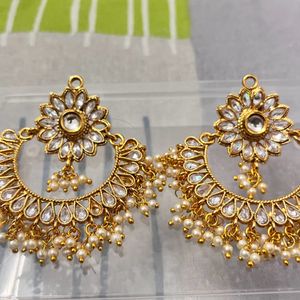 Women Beautiful Jhumka Earring