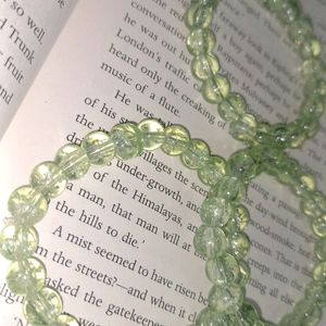 Green 🍏💚 Crackle Bracelet