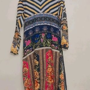 Pakistani Kurti Wit Dupatta