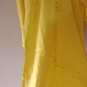 😍New Yellow Color Fancy Kurti With Pant