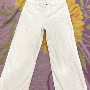 WHITE DENIM JEANS