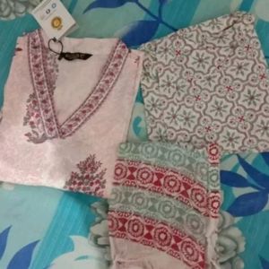 Kurta Set With Dupatta