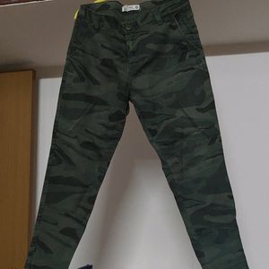 Camouflage Sporty Pants