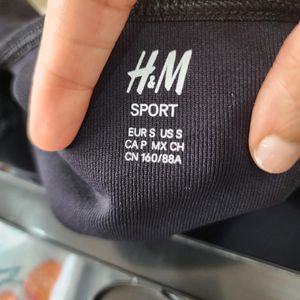 H&M Sports Active Wear Top