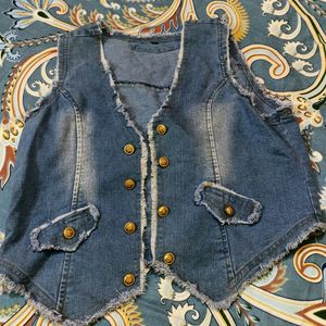 Half Sleeves Denim Jacket