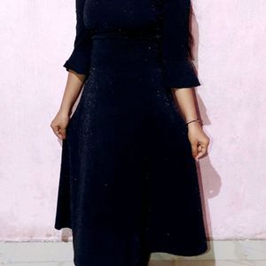 Rare Girl Black Solid Midi Cold Shoulder Dress