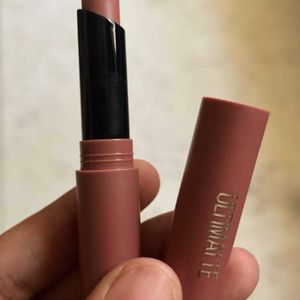 Maybelline Lipstick ( More Buff)