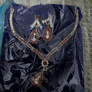 Red Small Jewellery Set