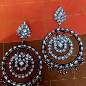 Khoobsoorat Earrings Perfect For Festive Time