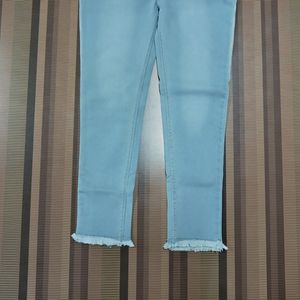 W-25 Size-30 Slim Fit Women Denim Jeans