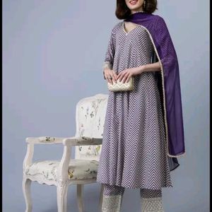 Women Anarakali Kurta Set