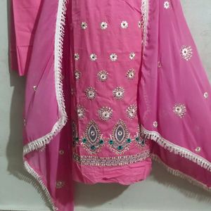 Sale Very Beautiful Cotton Suit