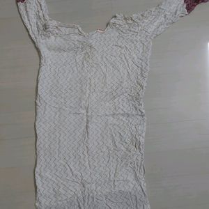 Female Kurthi.