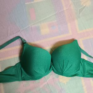 Size 36B Heavy Padded Bra