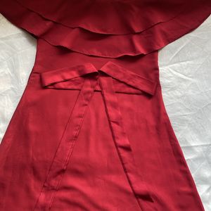 Pluss Woman Maroon Solid A-line Dress