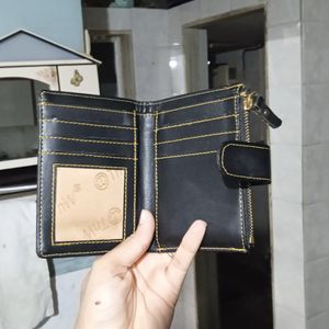 Black Trendy Wallet