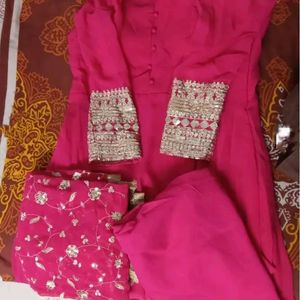 Party Wear Rani CoLor Gown With Heavy Duptta  Pant