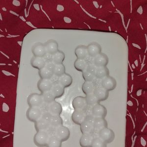 Snow And Wavy Bubble Candle Mould