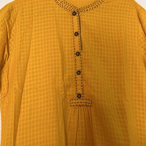 YELLOW COLOR KURTI WITH POCKETS