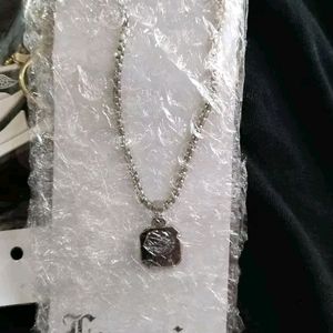 Black Stone Pendant Chain