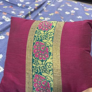 2 pc Cushions ( pink & green )