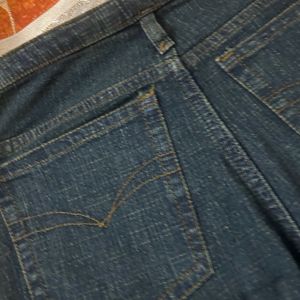 Bootcut Jeans - see photos before buying