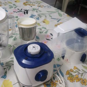 Mixer Grinder Juicer