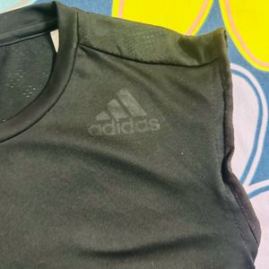 Addidas Training Vest with Airfree technology