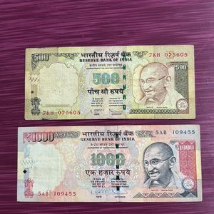 500rupees 1000 Rupees Note