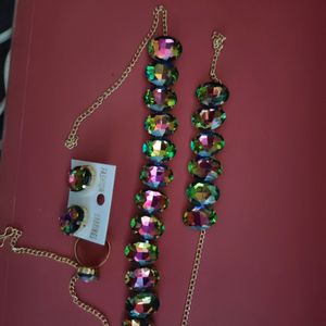 Necklace Set