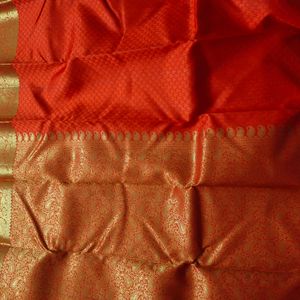 100% Pure Kanchipuram Silk Saree- Bright Red