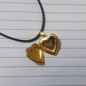 Large Golden Heart Picture Opening Pendant + Chord