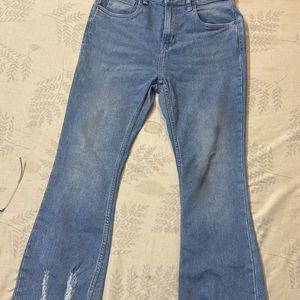 Bootcut blue jeans