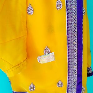 💥Yellow 💛 with Purple 💜 Border Saree